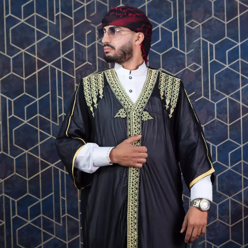 الرداء الملكي الفاخر